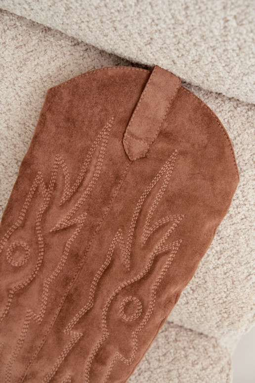 botas estilo vaqueiro Feminino com salto cor marrom Glenor