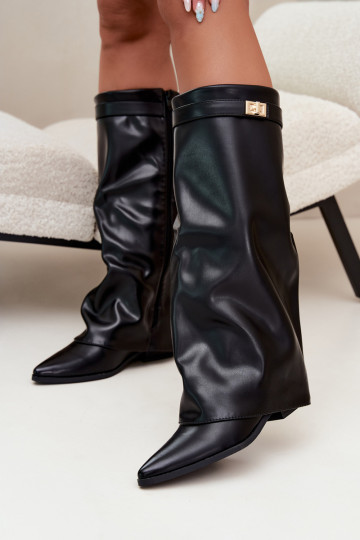 botas altas femininas com cano costurado em salto baixo de couro sintético em preto Gisellea