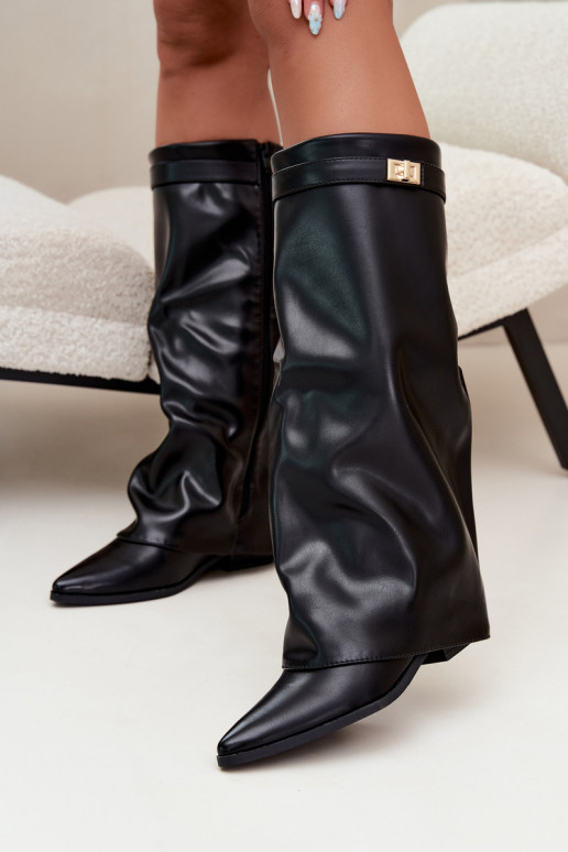 botas altas femininas com cano costurado em salto baixo de couro sintético em preto Gisellea