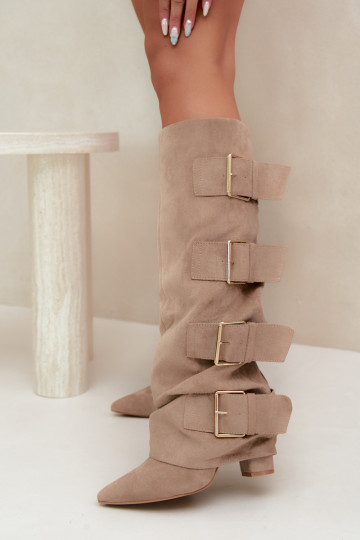 botas femininas com saltoEMyParainiętą CholeParaką I cor douradami com fivelasmi de camurça ecológicaoParae cor cáqui Isavelle