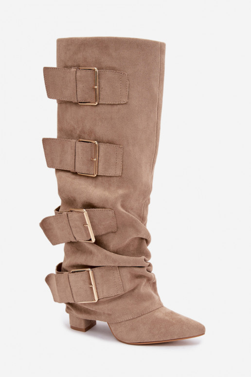 botas femininas com saltoEMyParainiętą CholeParaką I cor douradami com fivelasmi de camurça ecológicaoParae cor cáqui Isavelle