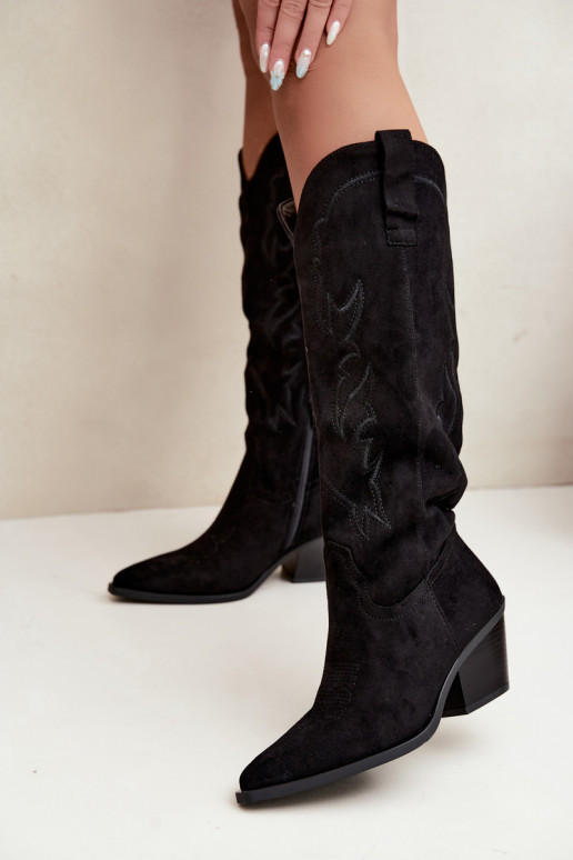botas femininas estilo vaqueirode camurça ecológicau com salto cor preta Merise