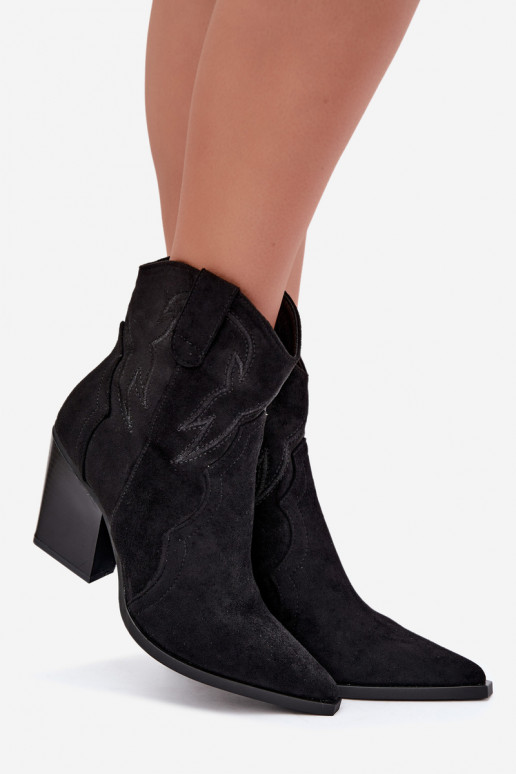 Botins de estilo cowboy para mulheres com saltos na cor preta Berella