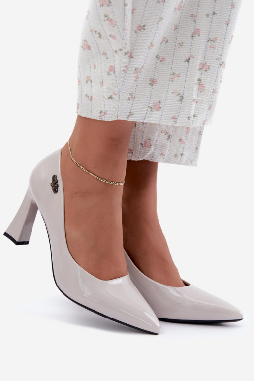 Sapatos de verniz Vinceza 62328 cinzas