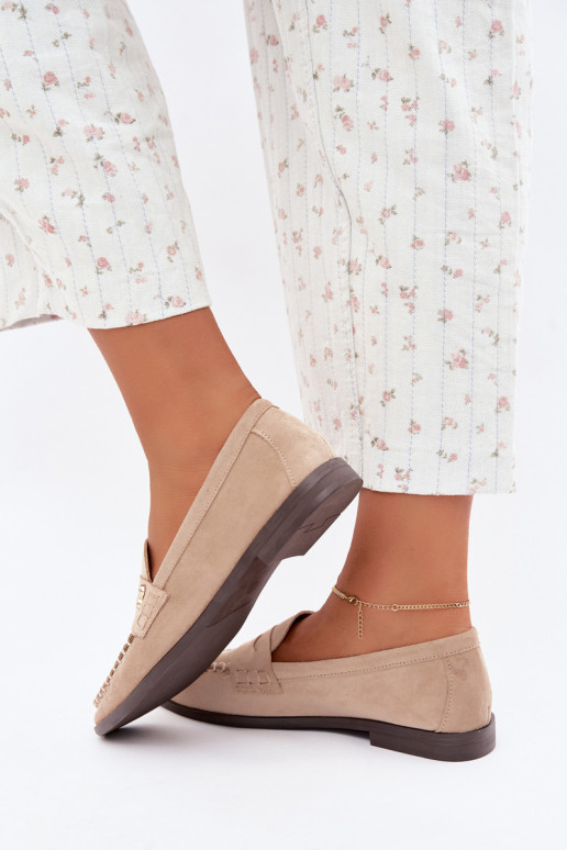 mocassins femininos com detalhes decorativos na cor areia Treya