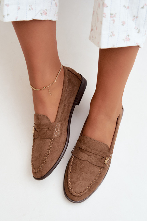 mocassins femininos com detalhes decorativos na cor castanha Treya