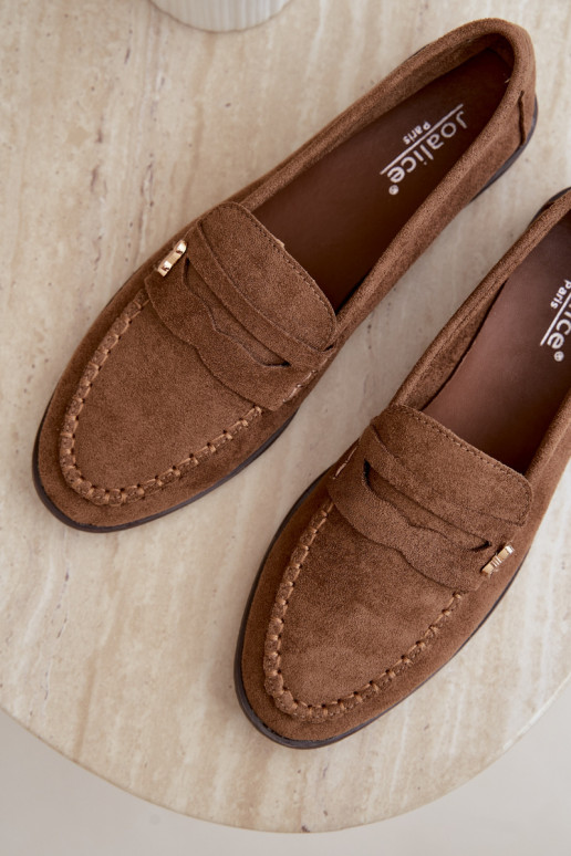 mocassins femininos com detalhes decorativos na cor castanha Treya