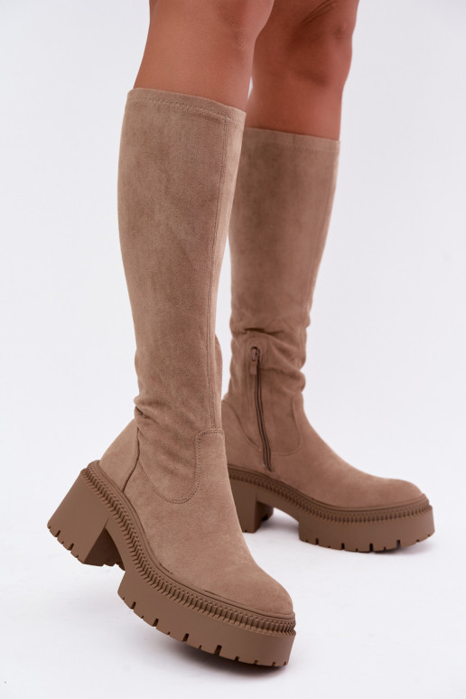 botas femininas de cano alto com plataforma na cor areia Florinne
