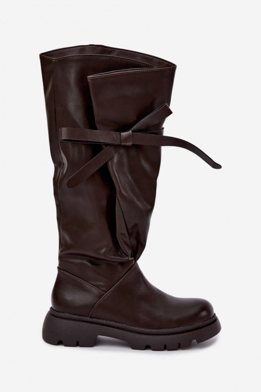 botas femininas de cano alto com salto largo e laços na cor castanha Amely