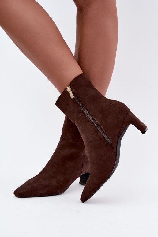 botins femininos com salto na cor castanha Rileya