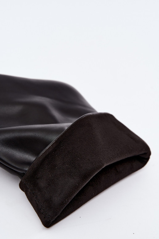 botins slip-on com salto fino na cor preta Jalisa