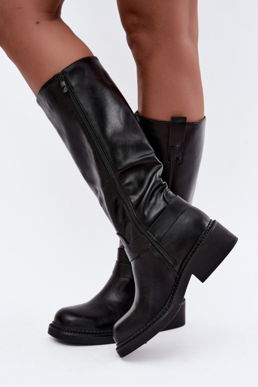 Botas femininas de cano alto com detalhes decorativos na cor preta Rileta