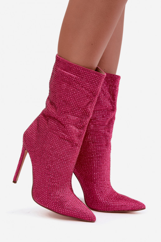 Botins femininos decorados com saltos finos na cor rosa Galessa