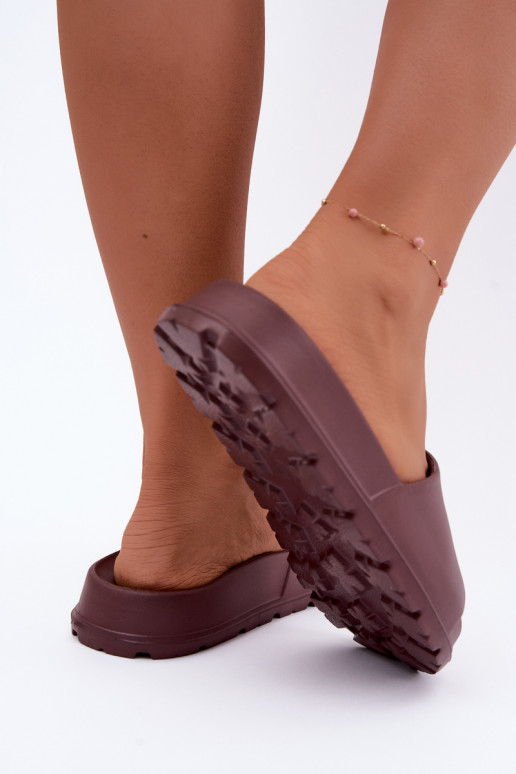 Chinelos leves femininos Big Star UU274075 na cor marrom