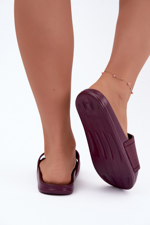 Chinelos femininos Big Star UU274070 na cor bordô