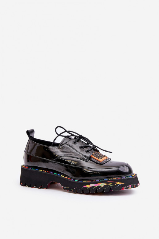Sapatos envernizados femininos com atacadores Artiker 55C0499 pretos