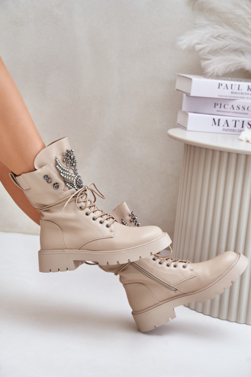 Botins de trabalho isolados em couro sintético com decoração D&A MR880-080 bege