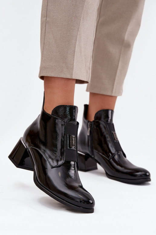 Botins de couro envernizados isolados com detalhes ornamentais Zazoo 60560 pretos