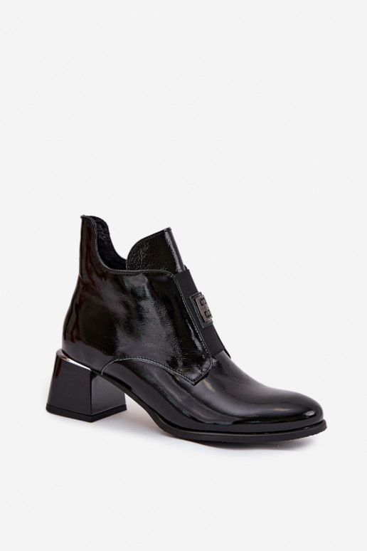 Botins de couro envernizados isolados com detalhes ornamentais Zazoo 60560 pretos