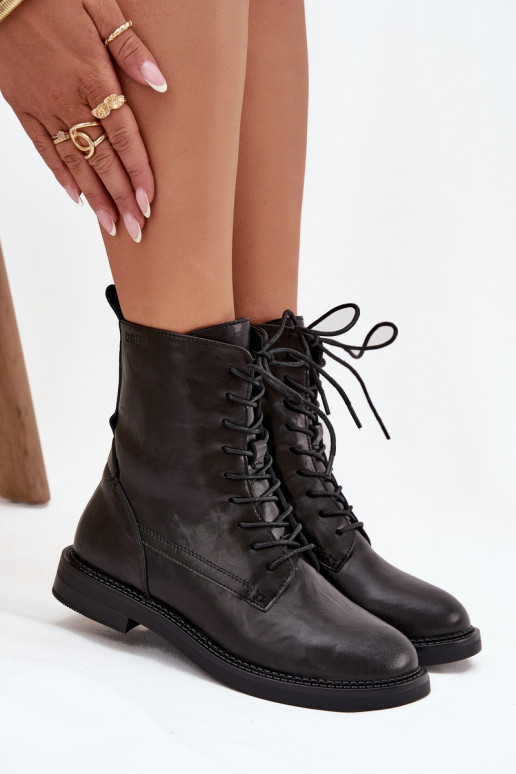 Botins de trabalho isolados em couro femininos Big Star SS274480 pretos