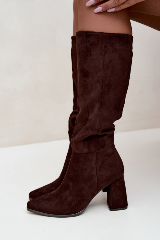 botas altas femininas com salto bloco cor caramelo Carlin