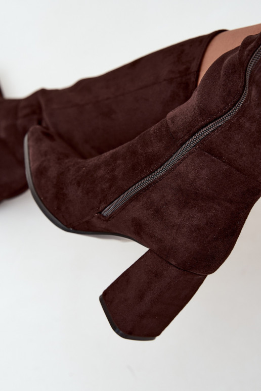 botas altas femininas com salto bloco cor caramelo Carlin