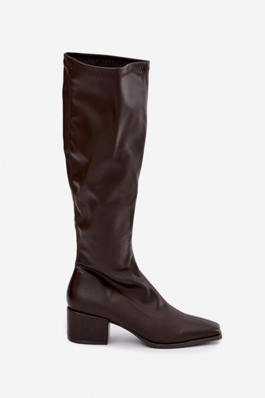 botas altas femininas com cano amarrado em salto baixo de couro sintético cor caramelo Gisellea