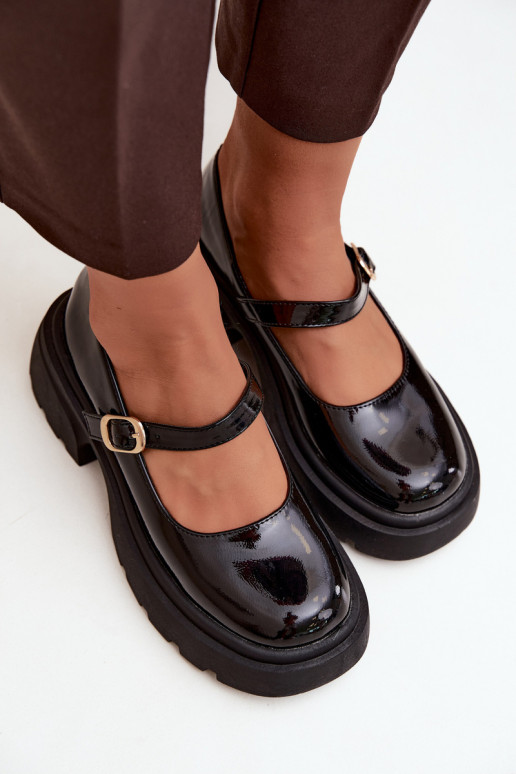 botas envernizadas com saltos grossos pretas Loxie