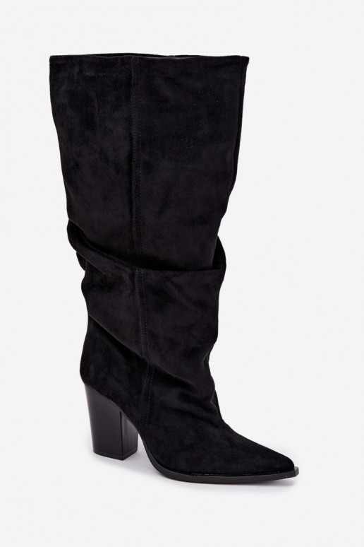 botas altas slip-on com saltos pretas Jensy