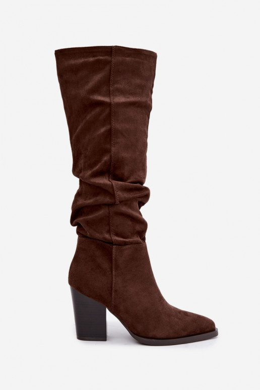 botas altas femininas com saltos e parte superior curva em castanho Ismera