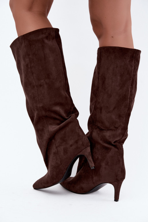 botas altas femininas slip-on com saltos em chocolate Favra