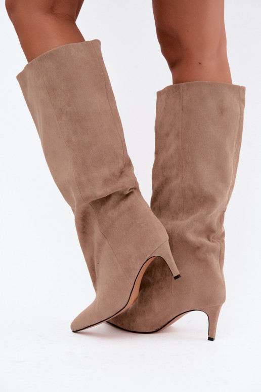 botas altas femininas slip-on com saltos em areia Favra