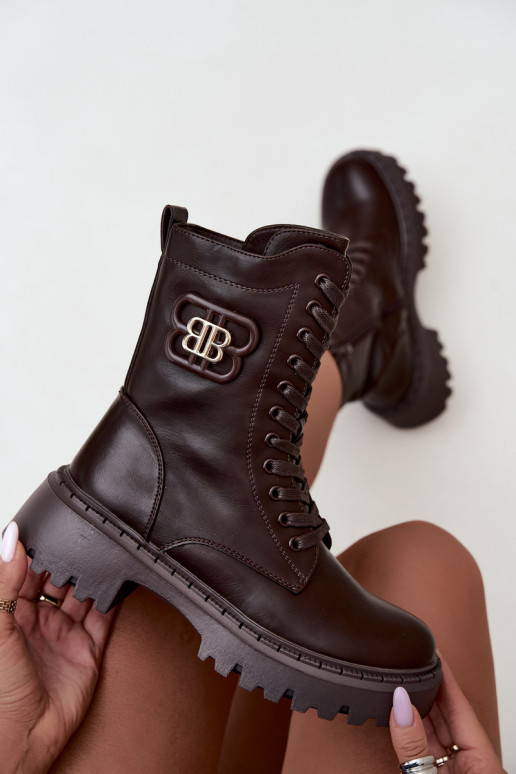 botins com elementos decorativos em couro sintético chocolate Kalindra