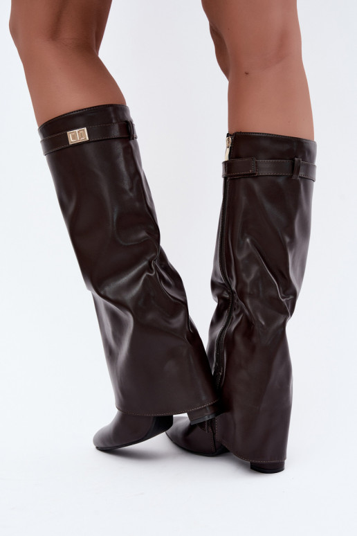 botas altas femininas em couro sintético chocolate com salto Avamora