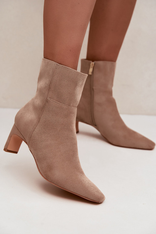 botins femininos com salto em areia Rileya