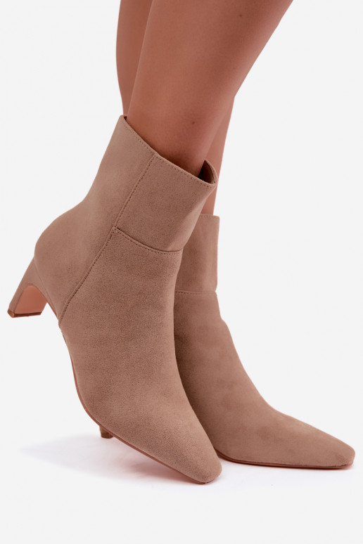 botins femininos com salto em areia Rileya