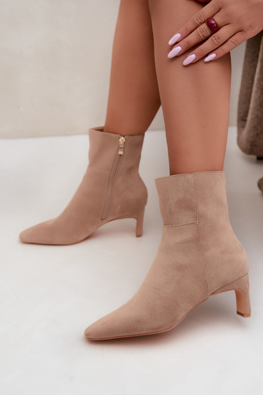 botins femininos com salto em areia Rileya