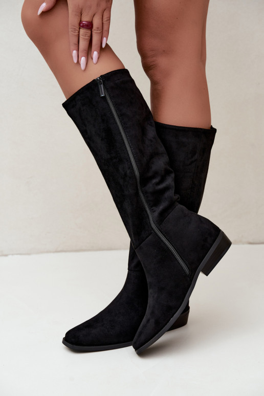 botas altas femininas com salto baixo, forradas em preto Feretta