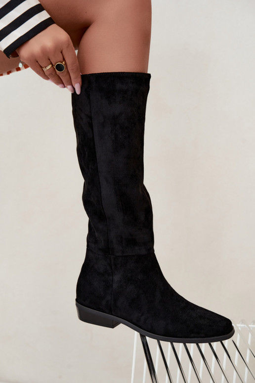 botas altas femininas com salto baixo, forradas em preto Feretta