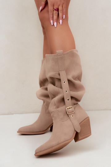 botas altas femininas enrugadas em estilo cowboy com tiras e saltos em areia Adria 2