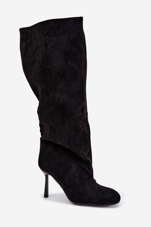 botas altas femininas slip-on com saltos finos em preto Caliya
