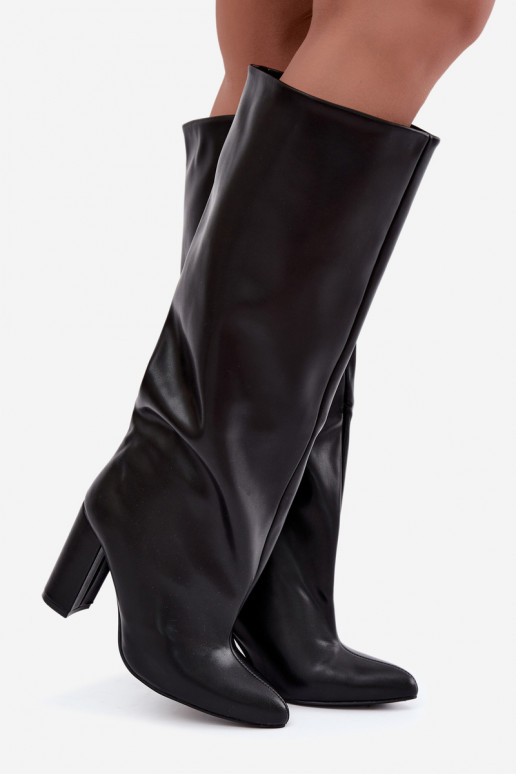 botas altas femininas slip-on com saltos em preto Emeline