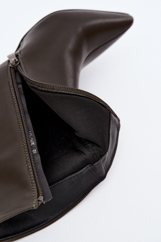 botins femininos com saltos em couro sintético na cor caqui Celisse