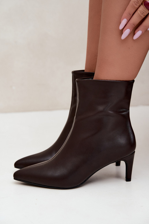 botins femininos com saltos em couro sintético na cor CzekoladoĮe Celisse