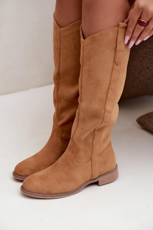 Botas femininas de cano alto com saltos largos em marrom Gilena
