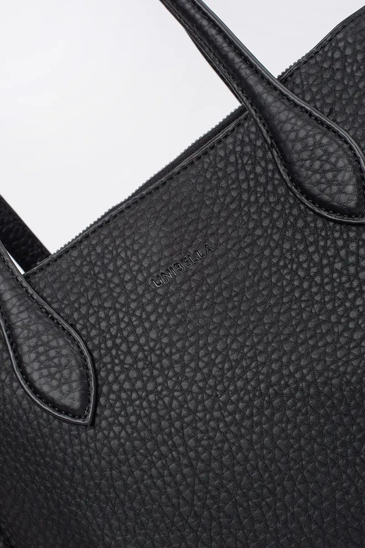 Bolsa preta de couro sintético