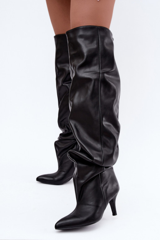 botas altas slip-on com saltos em preto Calmy