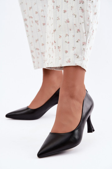 Sapatos de salto na cor preta Vinceza 62330 2