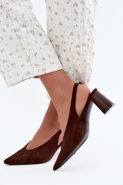 Sapatos de salto com calcanhar aberto na cor chocolate Sorenia