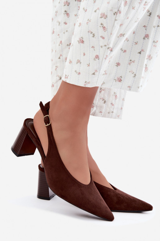 Sapatos de salto com calcanhar aberto na cor chocolate Sorenia